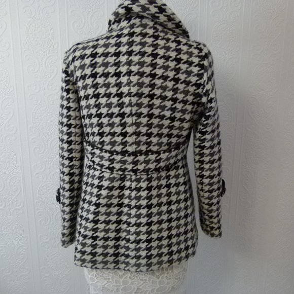 SOLD SOIA & KYO Houndstooth in Black / White/ gray coat jacket L missing button - Picture 8 of 8